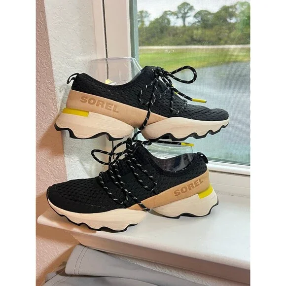 Sorel Kinetic Impact Lace Sneakers in Black Tan and Chartreuse Women’s Size 8.5 - Picture 1 of 12